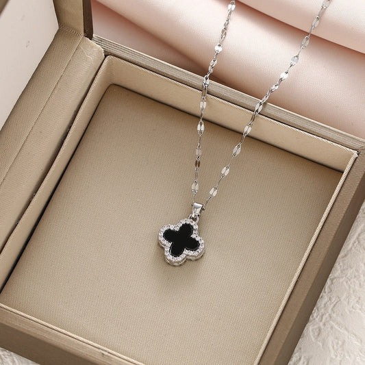 Collier Trèfle Élégance