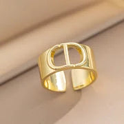 Bague D doré